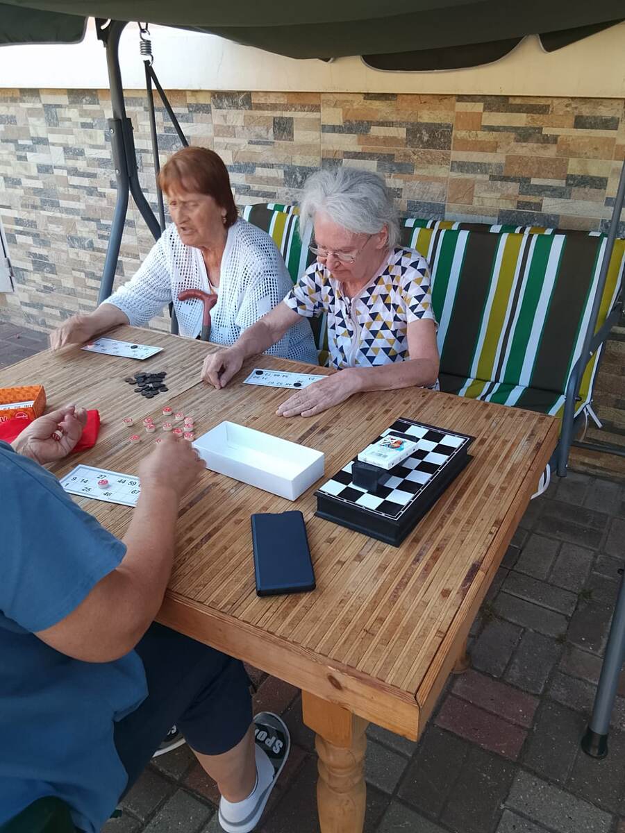 Постояльцы пансионата 