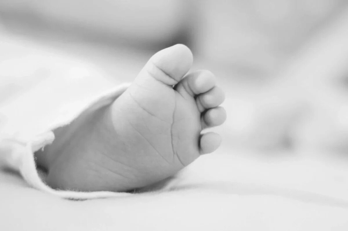    На Урале осудили молодого отца, погубившего во сне двухмесячного сына