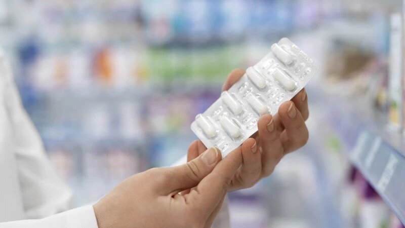     Аптека. Лекарства. Фармацевт. Фото: ru.freepik.com, автор freepik.