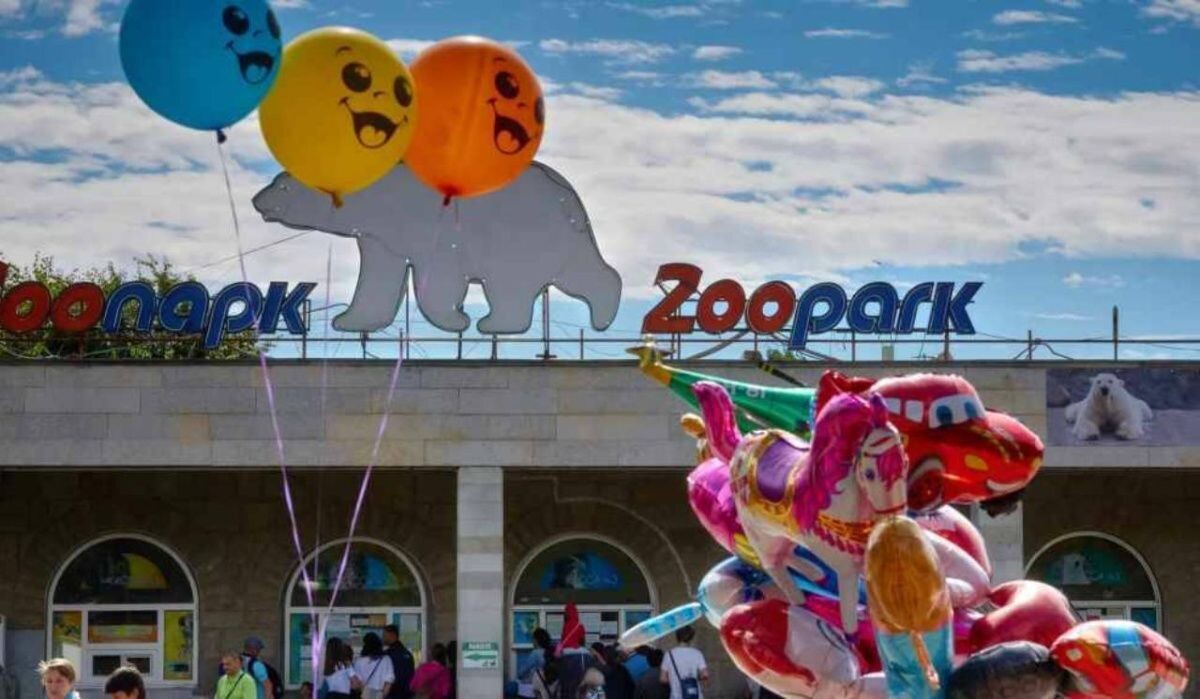     Вход в Ленинградский зоопарк. Источник: ria.ru Автор фото: Алексей Даничев