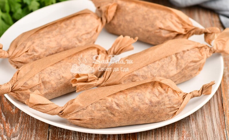 Просто заворачиваю мясо в пергамент и быстро запекаю в духовке (2 варианта)