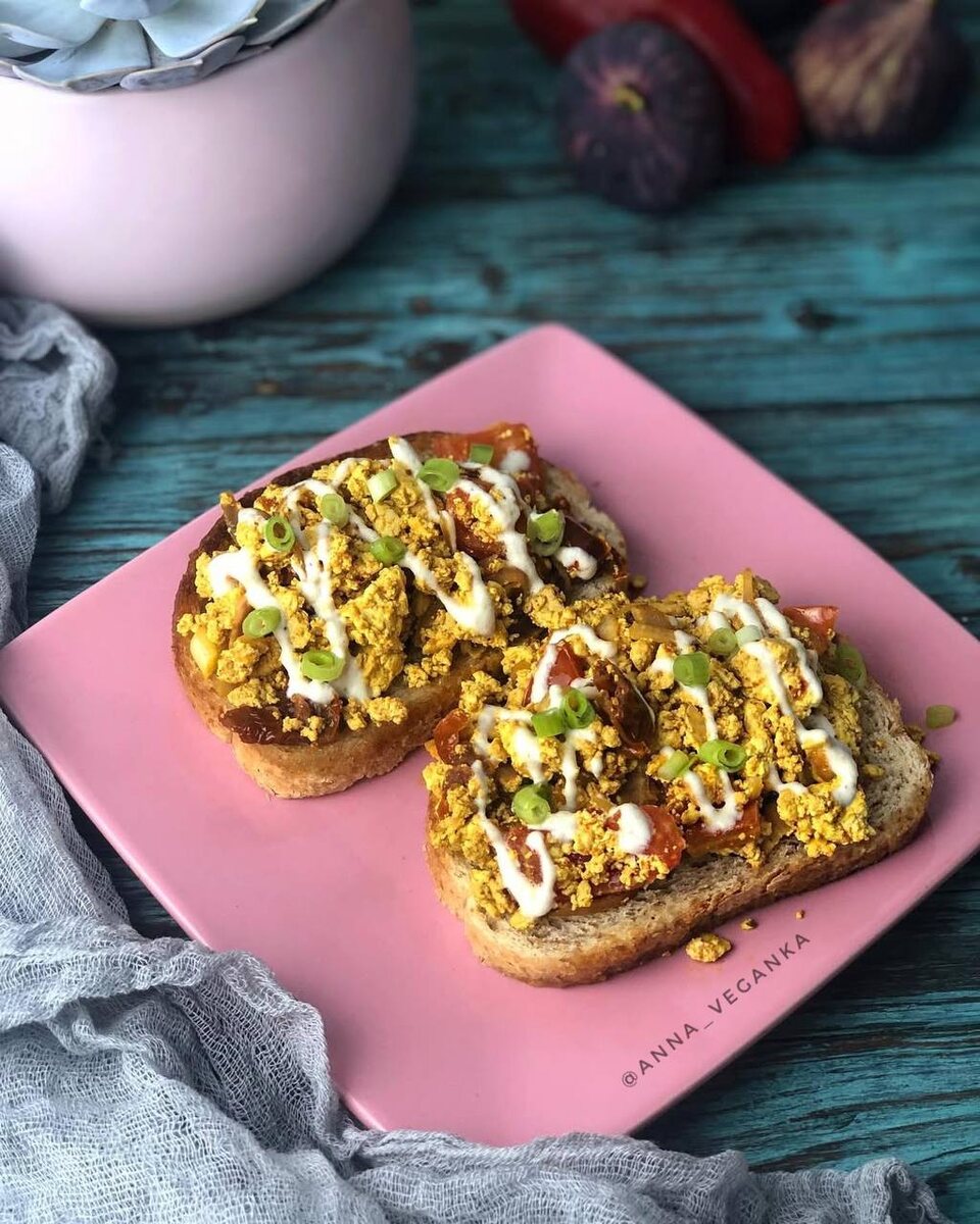 Тофу омлет с вялеными томатами - вкусный постный и веган рецепт