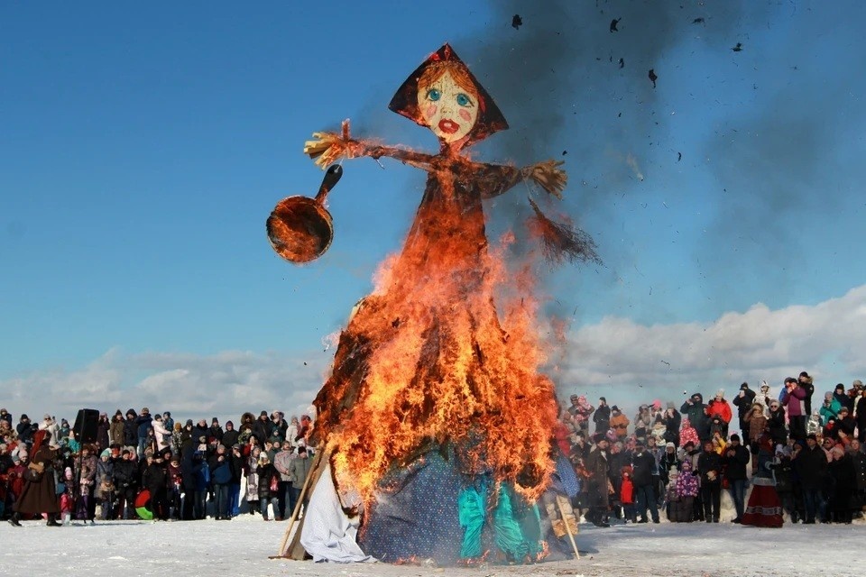    Масленица пройдет с 16 по 22 февраля, а Пасху отметят 12 апреля в 2026 году Юлия ПЫХАЛОВА
