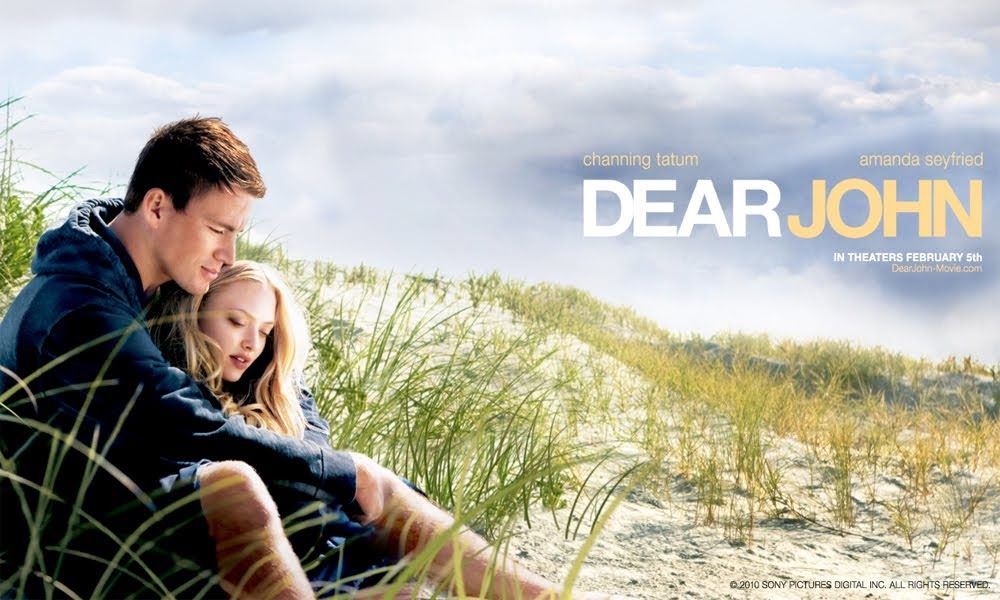 Ченнинг Татум и Аманда Сейфрид на постере к фильму «Дорогой Джон» (2010)