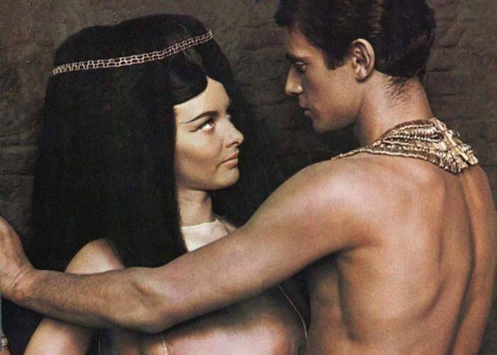 Фото: Б. Брыльска и Е. Зельник в фильме "Фараон"