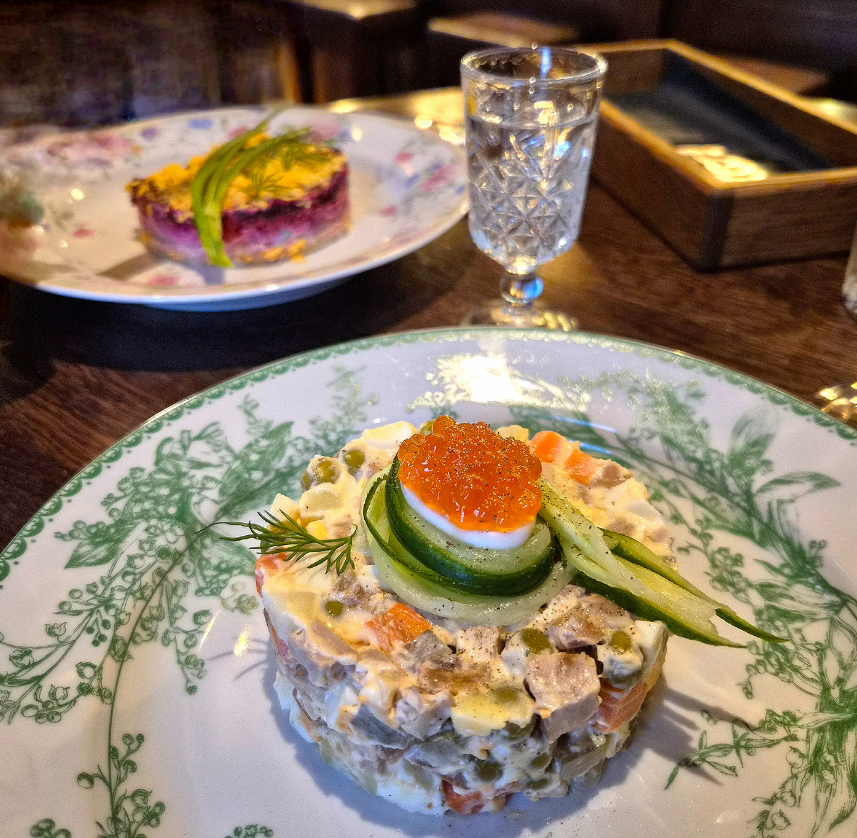 Это было в кафе или ресторане?..