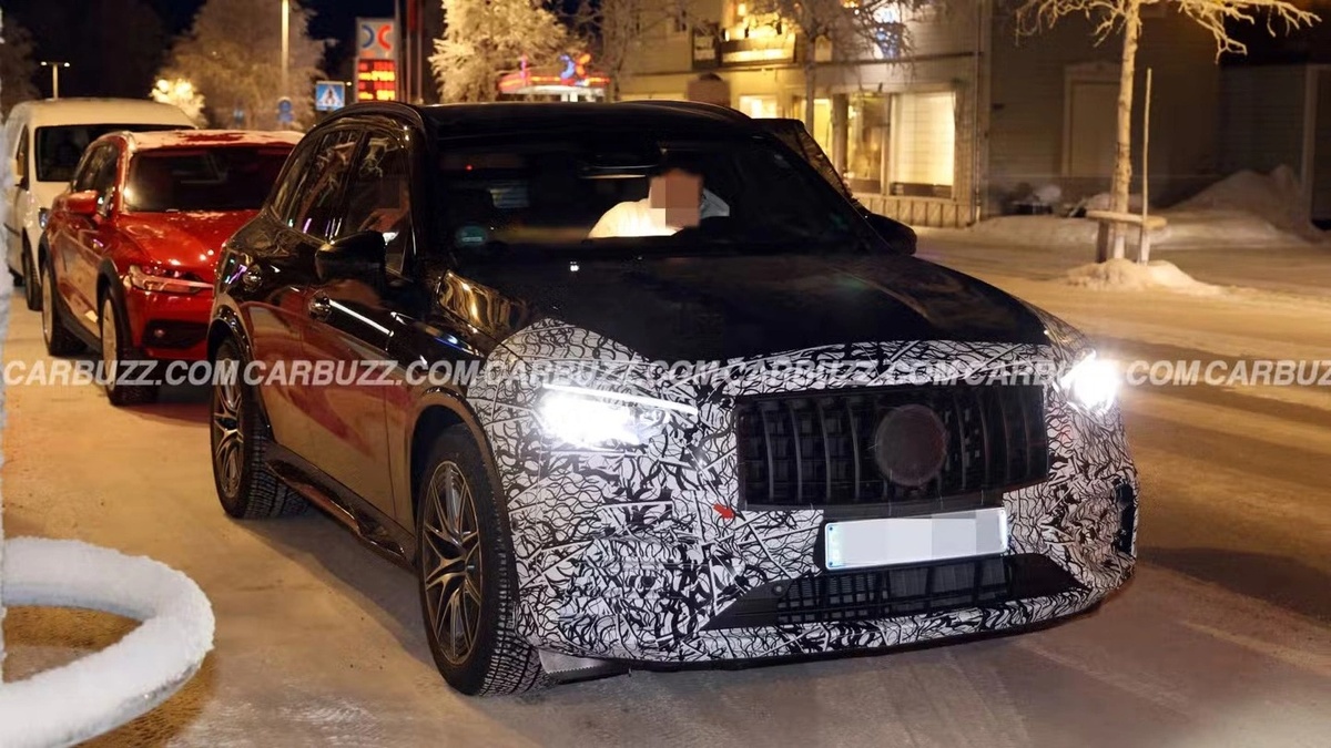 Фото CarBuzz  📷
