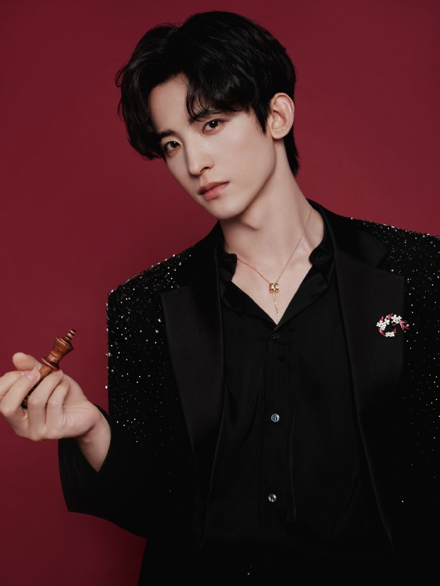 Чан Хуасэнь. Листайте галерею...