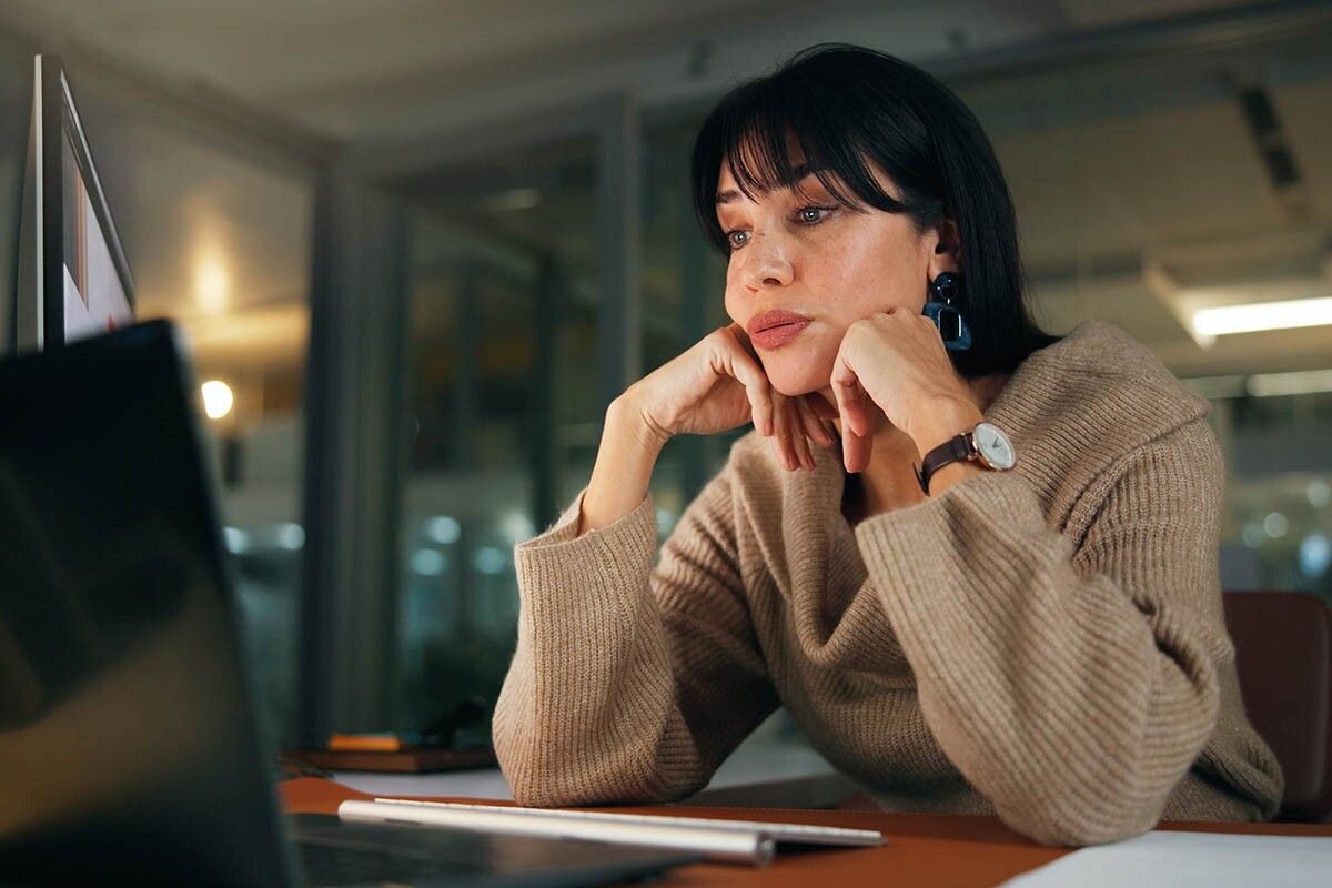 Иногда сокращения — единственный выход. Источник: PeopleImages / Shutterstock / FOTODOM📷
