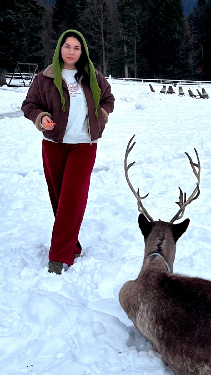 Ваш админ. Почему-то статьи с обложкой гражданской лучше индексируются. 