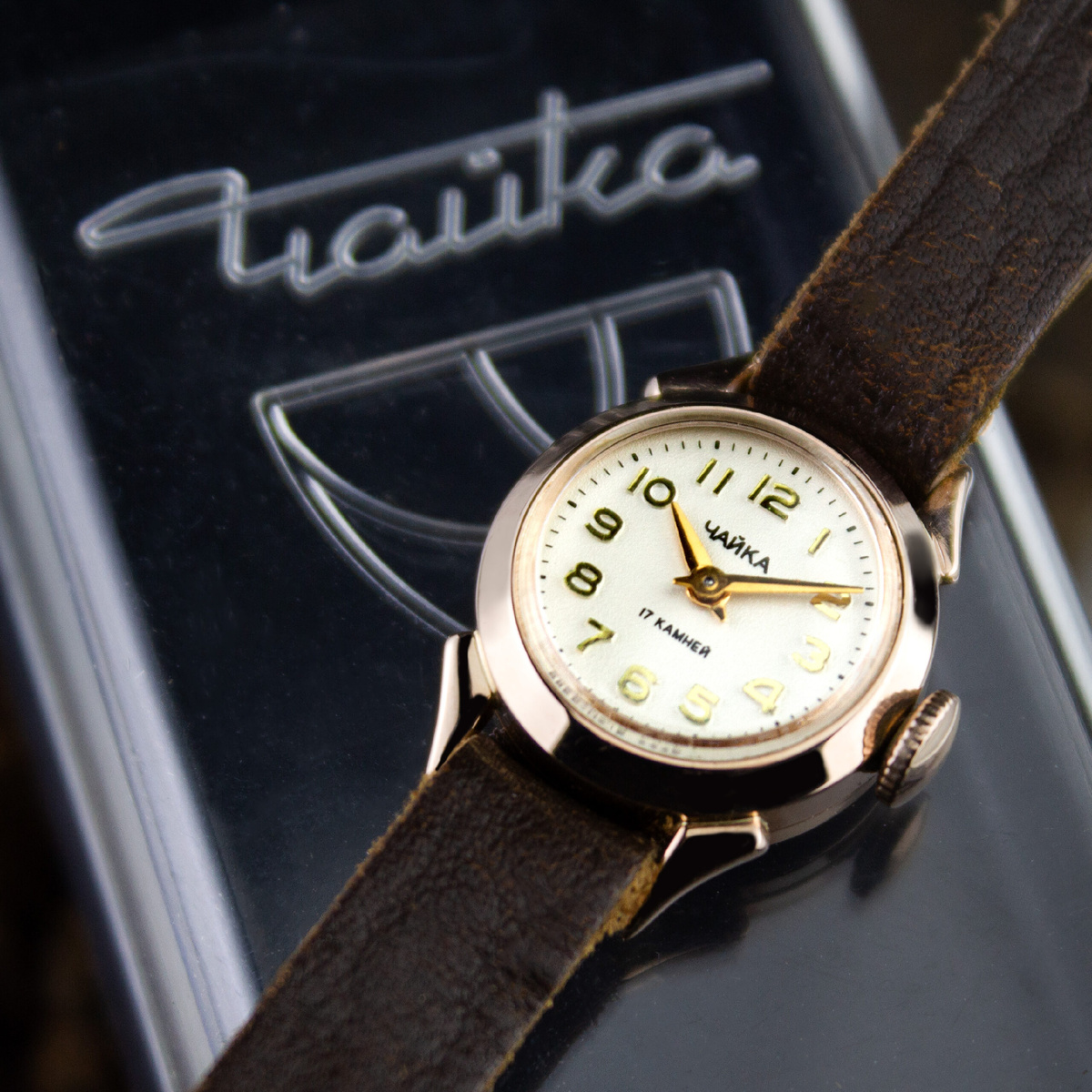 Женские Часы «Чайка» 583 пробы, золотые