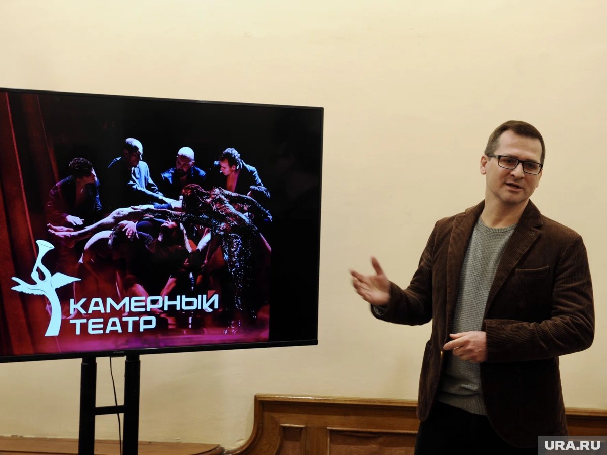     Директор Камерного театра Михайлов рассказал о новых спектаклях