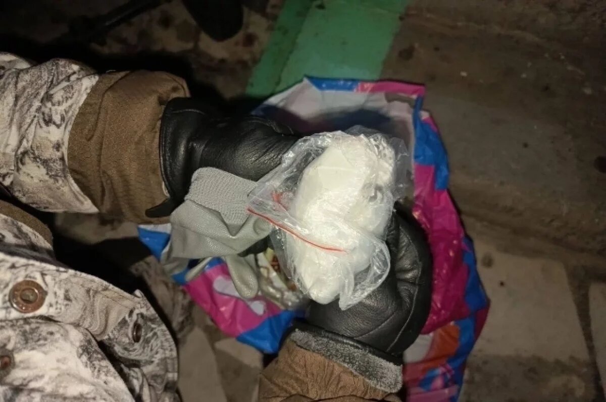    В Южноуралське задержали рецидивиста-закладчика свёртков с наркотиком