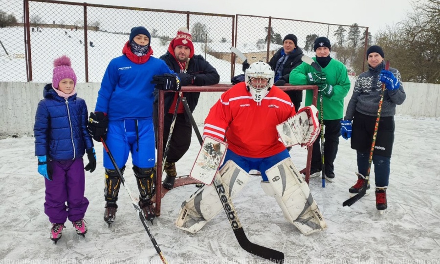 Трус не играет в хоккей: о копылянах и не только, которые выбирают каток вместо телевизора