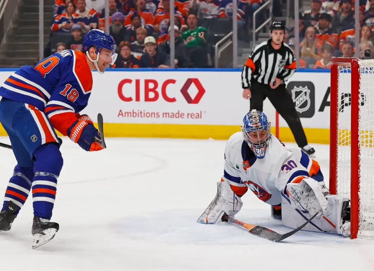     В США и Канаде о феерии Сорокина в Эдмонтоне: если бы не Илья, у «Айлс» не было бы шансов победить