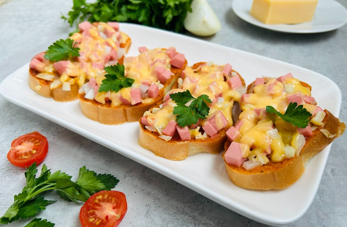 классические горячие бутерброды