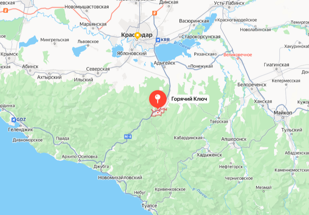 Город Горячий Ключ на карте - ровно посредине между Краснодаром и Черным морем