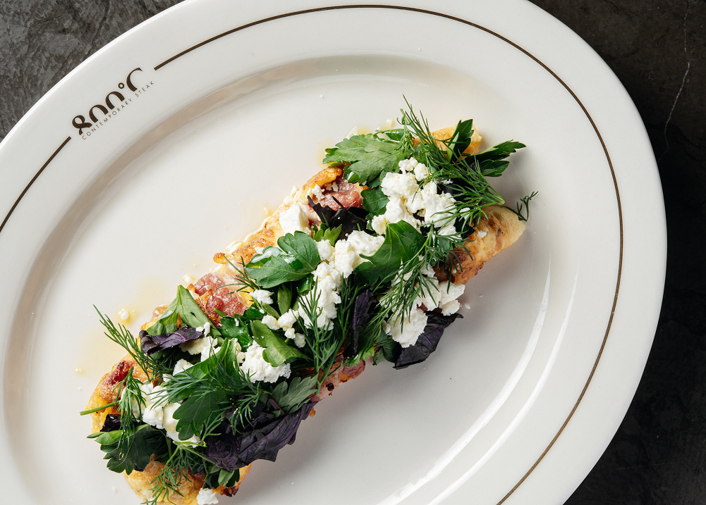    Новости ресторанов: омлет с осьминогом, тартар из оленя и башкирский гусь (фото 1)