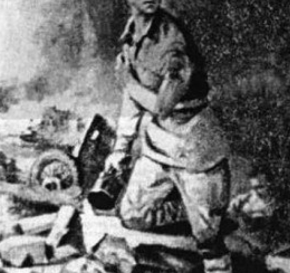 Мальчишка, остановивший колонну танков: подвиг 1942 года, который нельзя забыть