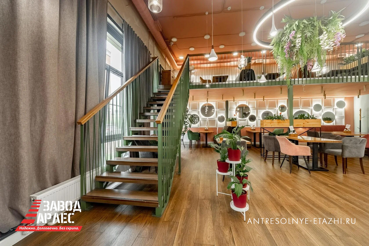 ресторан "Ленинградские Пенаты" в Новоселье