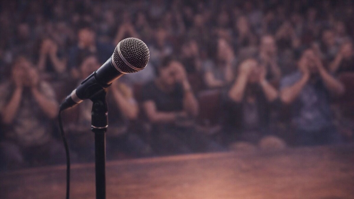    Мероприятие готовили сильно заранее — билеты начали продавать еще в ноябре 2025 года   Изображение Midjourney