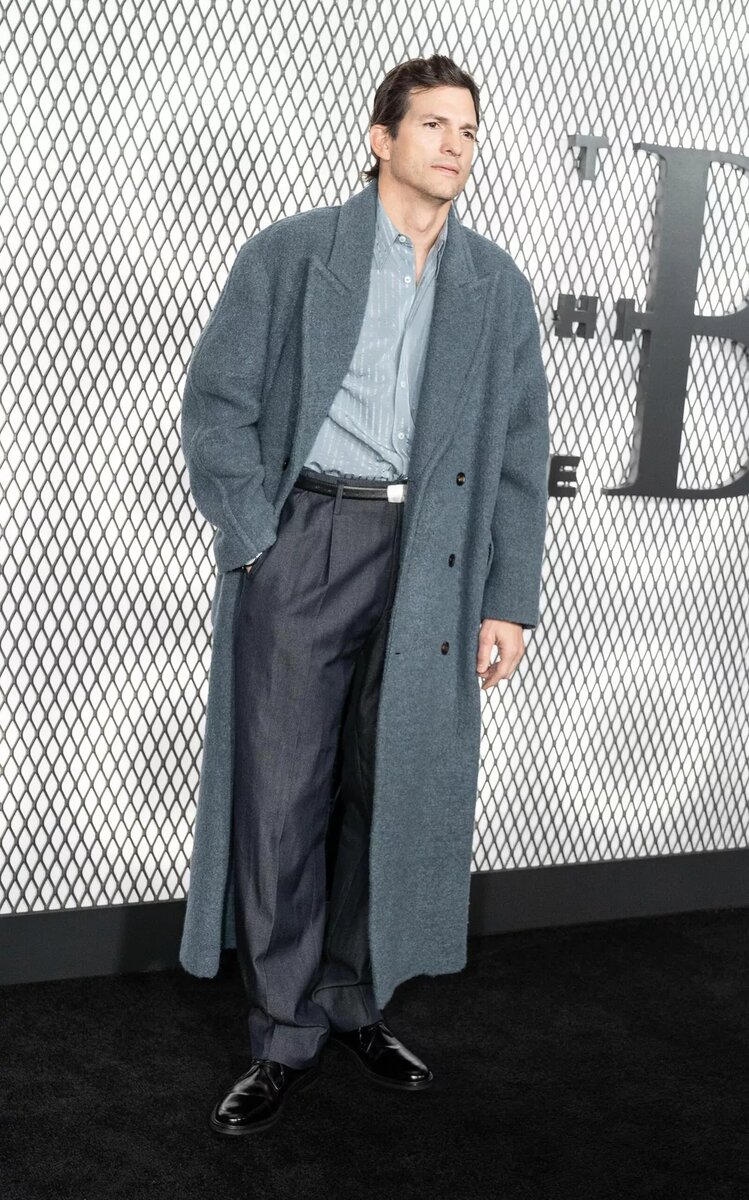 Эштон Кутчер📷
