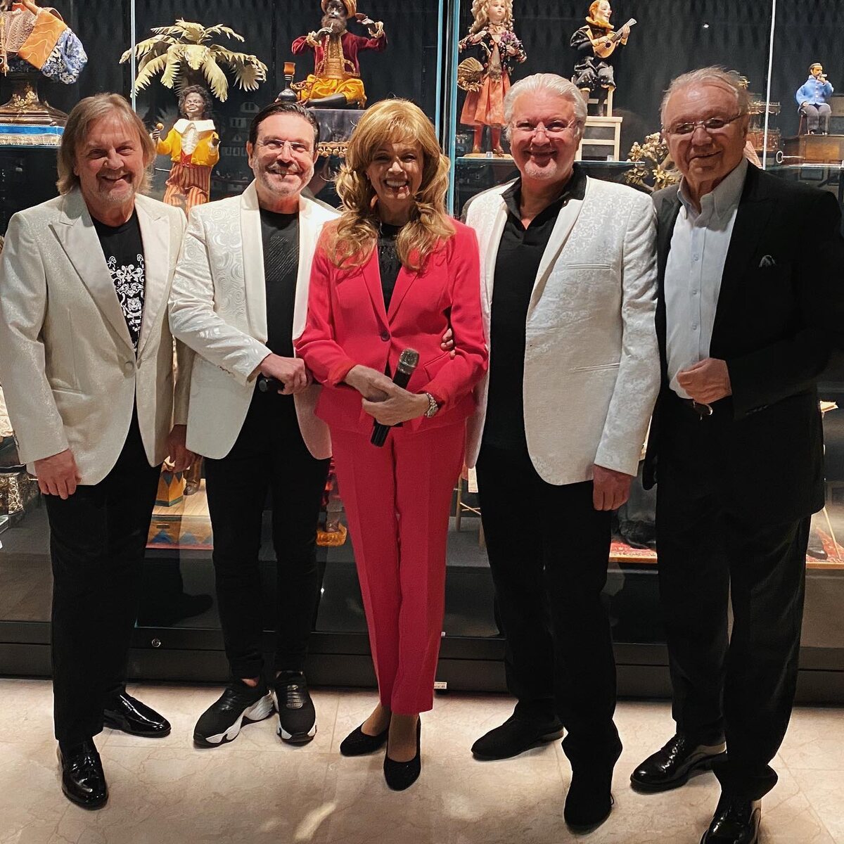 ВИА Самоцветы