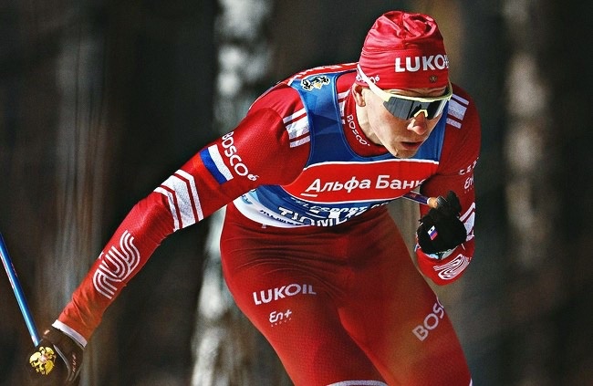 Большунов вернулся и напомнил всем, кто здесь главный: выиграл 17 секунд у второго места в Казани