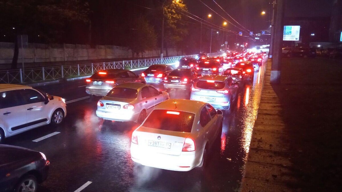 Фото из открытых источников. Примерно вот такие пробки.