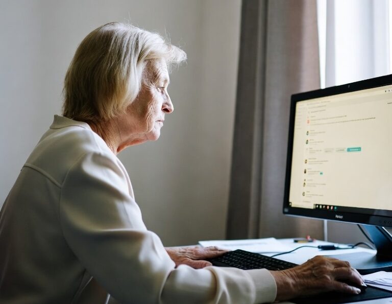    Пенсионерка из Ташлы потеряла 21 тысячу рублей на «инвестициях» Оренбуржье