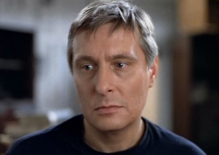 Олег Басилашвили в роли Бузыкина