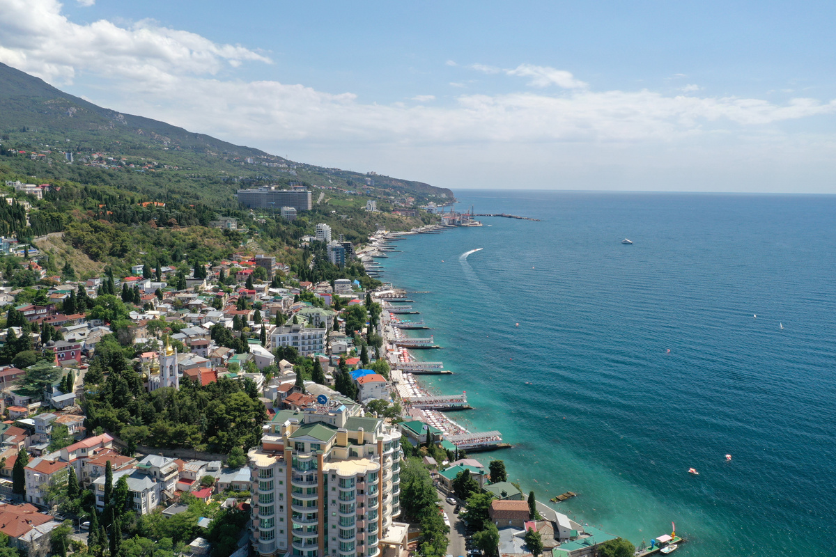 Вид на Ялту // Туристический портал Республики Крым, Сергей Коршунов