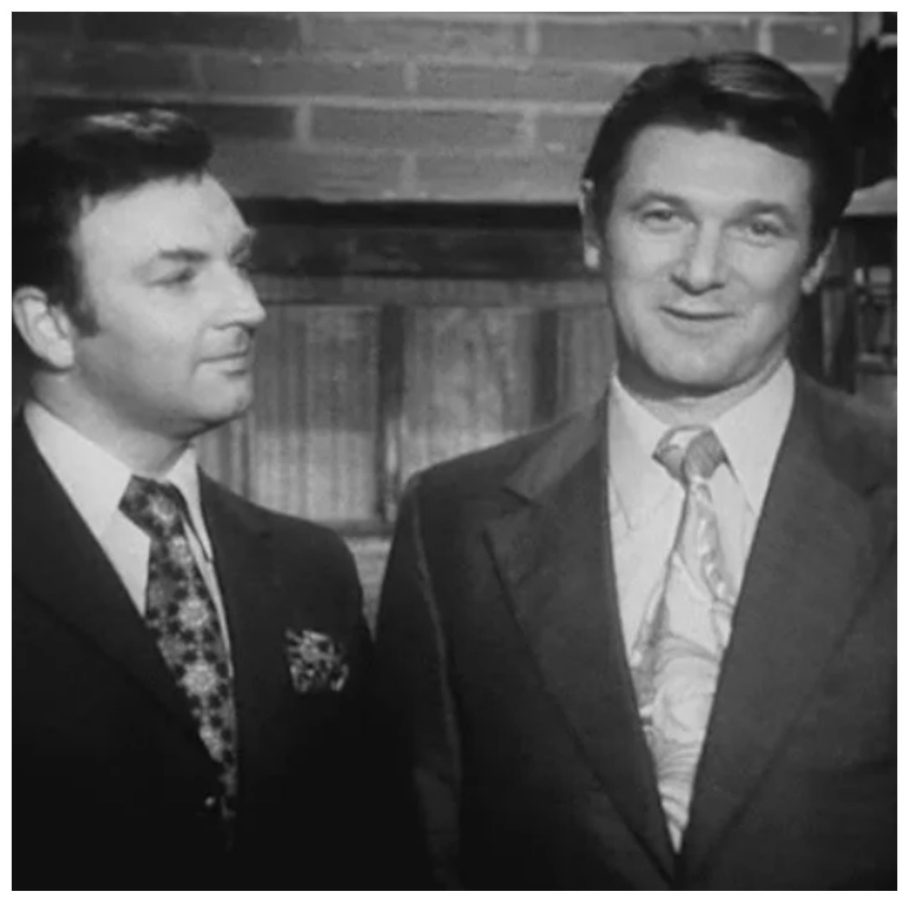 Первый (справа) пан Ведущий Белявский-Фокс, и последний - Михатл Державин Кабачка