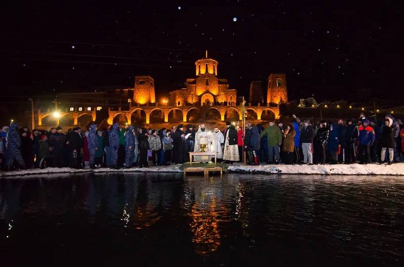 Сотрудники МЧС России будут обеспечивать безопасность во время Крещенских празднований