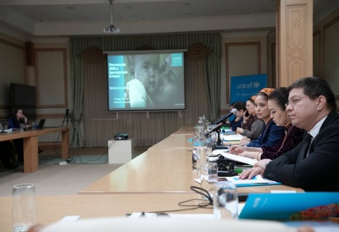 Встреча, посвященная региональному отчету «Поколение-2050 в Центральной Азии», 16 января, 2026 г., Ашхабад, Туркменистан (Фото: ЮНИСЕФ)