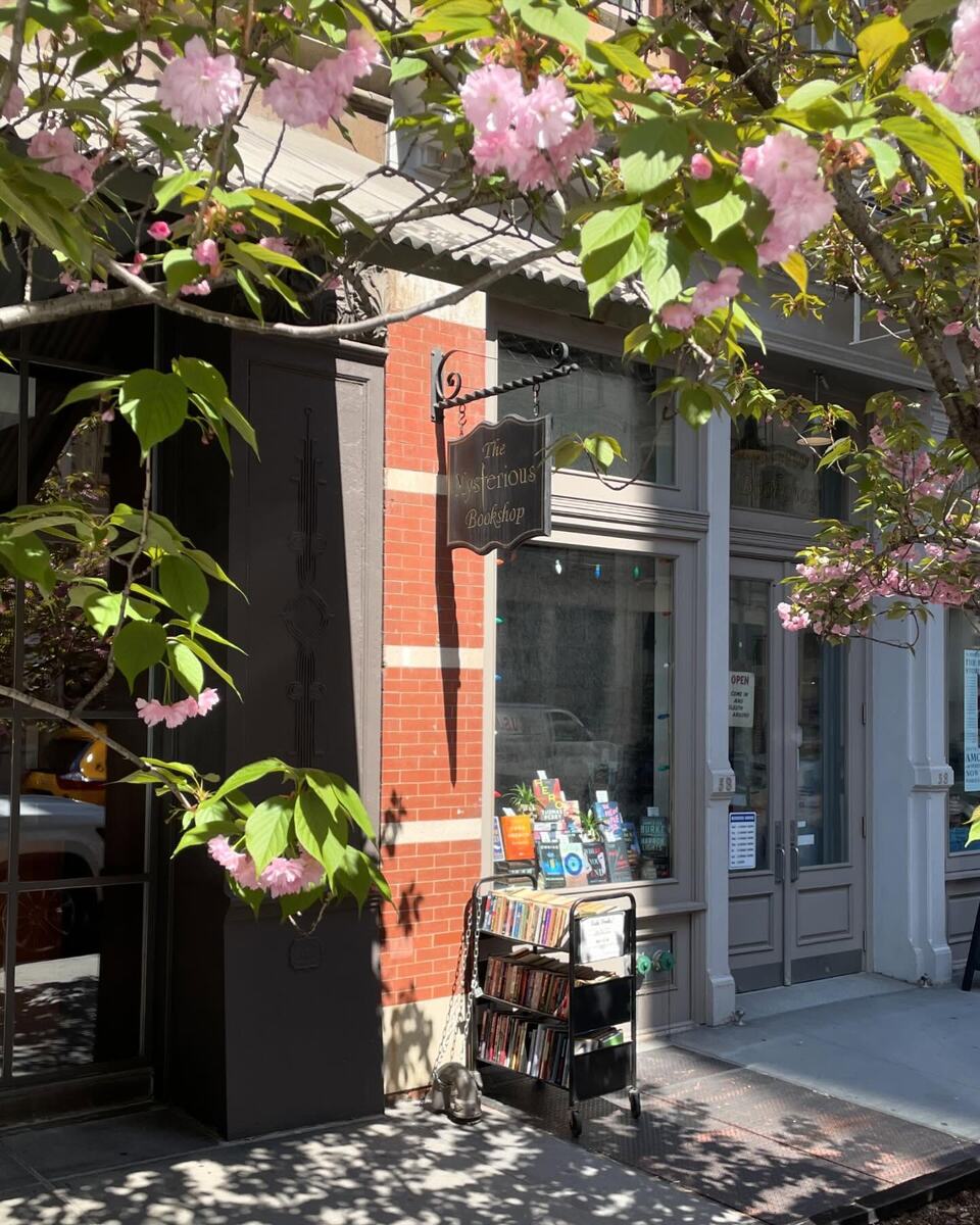 The Mysterious Bookshop, источник: страница магазина в соцсетях.