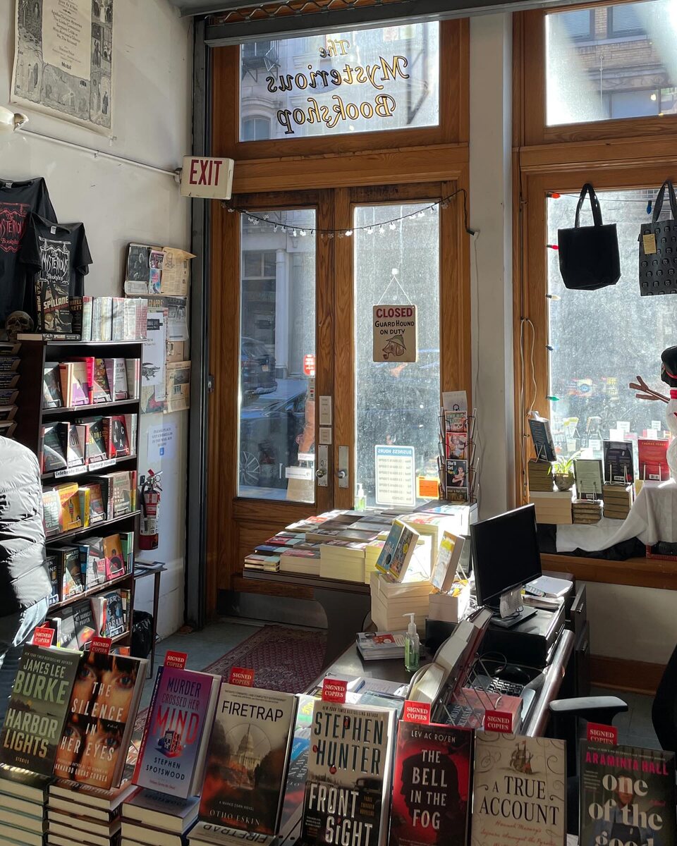 The Mysterious Bookshop, источник: страница магазина в соцсетях.