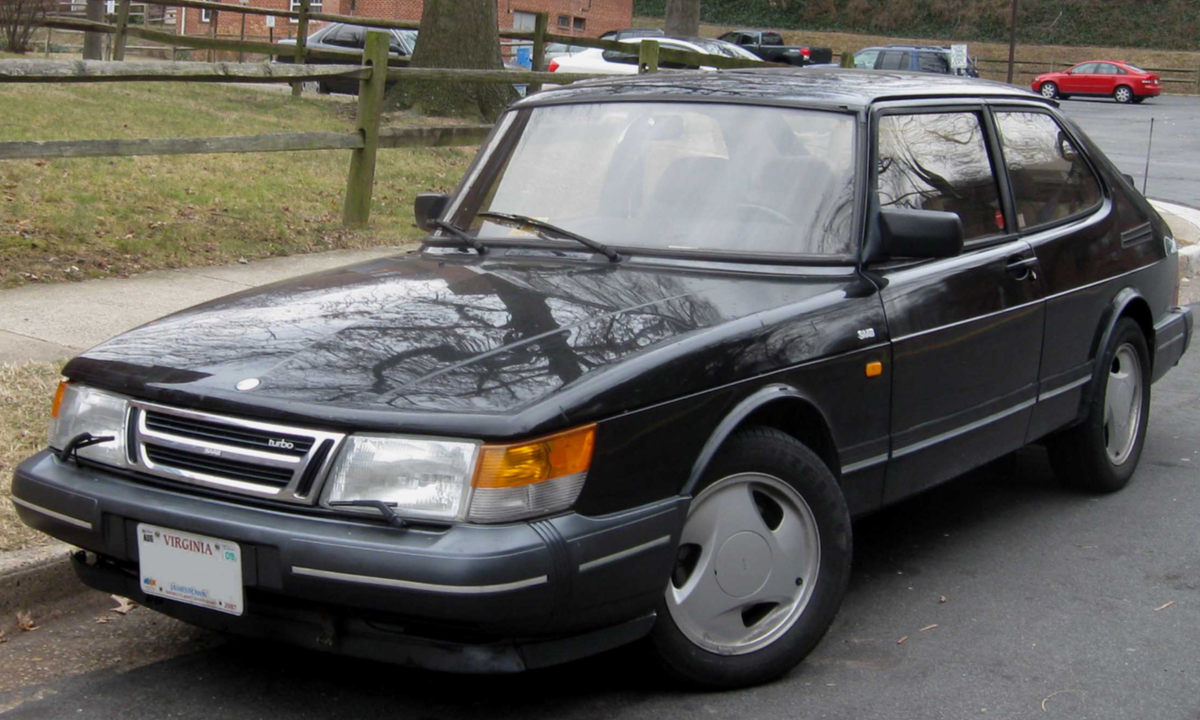 Saab 900 Classic