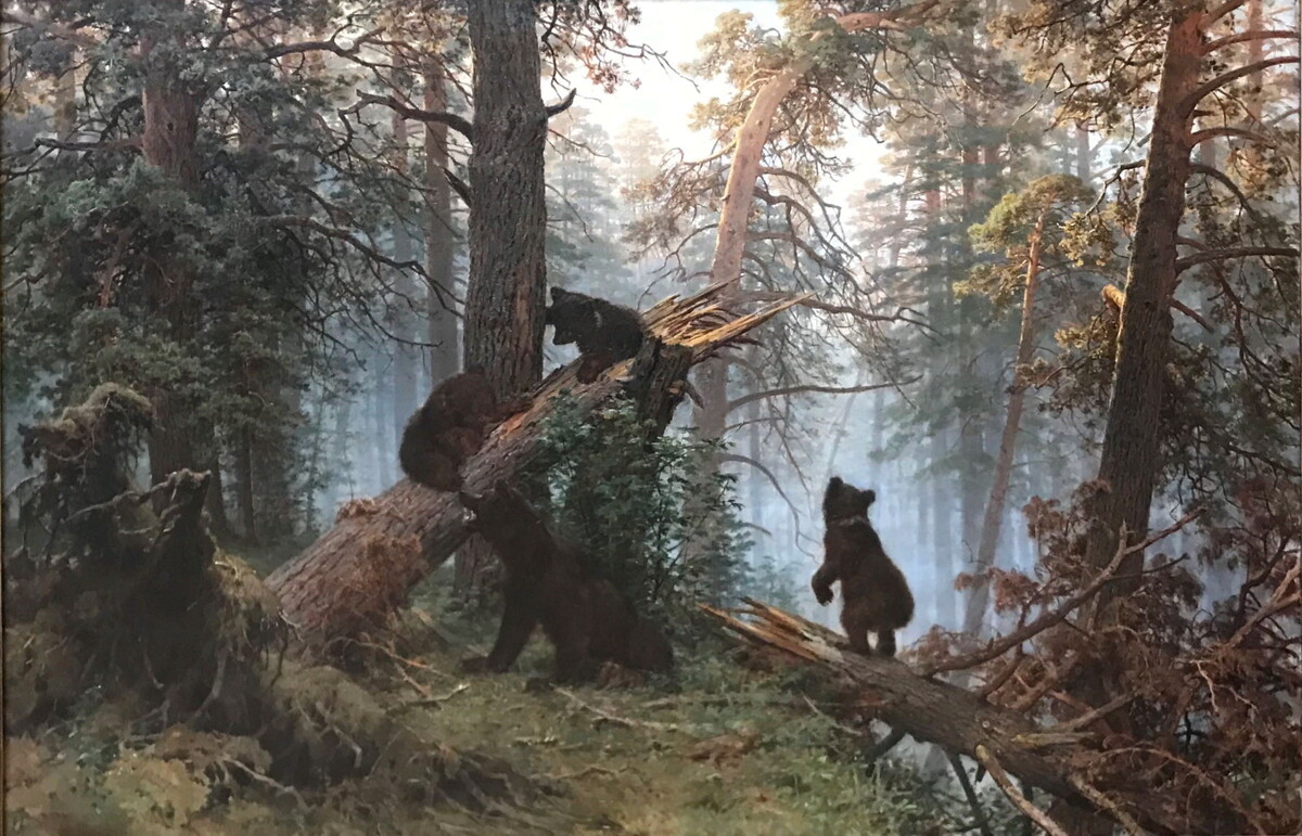 Иван Шишкин, при участии Константина Савицкого
Утро в сосновом лесу. 1889
Холст, масло. 139 × 213 см
Третьяковская галерея, Москва