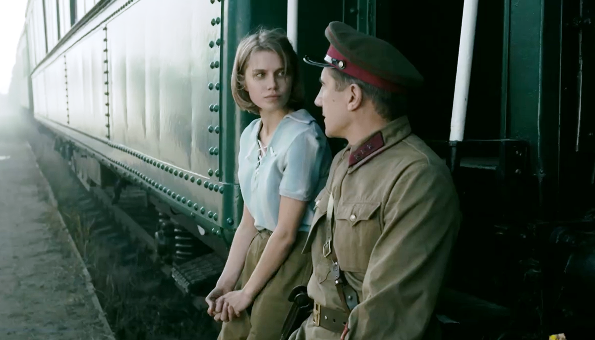 Кадр из сериала "Спутники".