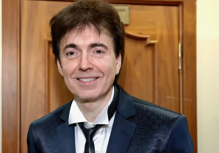 "«Человек-оркестр» и его музы, жена годится во внучки": история Геннадия Ветрова, который 4 раза женился по любви