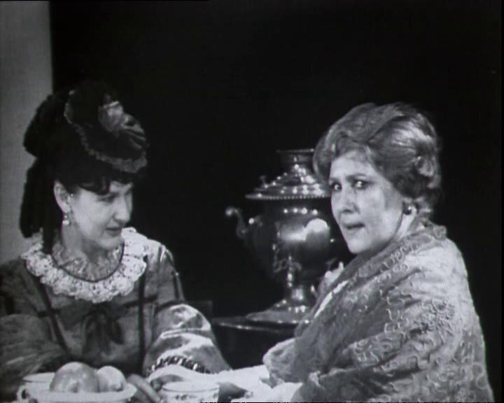 В фильме-спектакле "Тысяча душ"