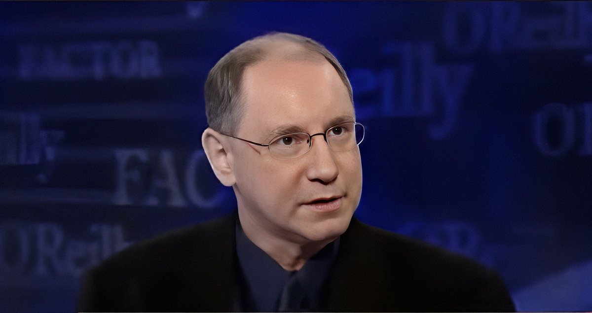 Джеффри Лонг.