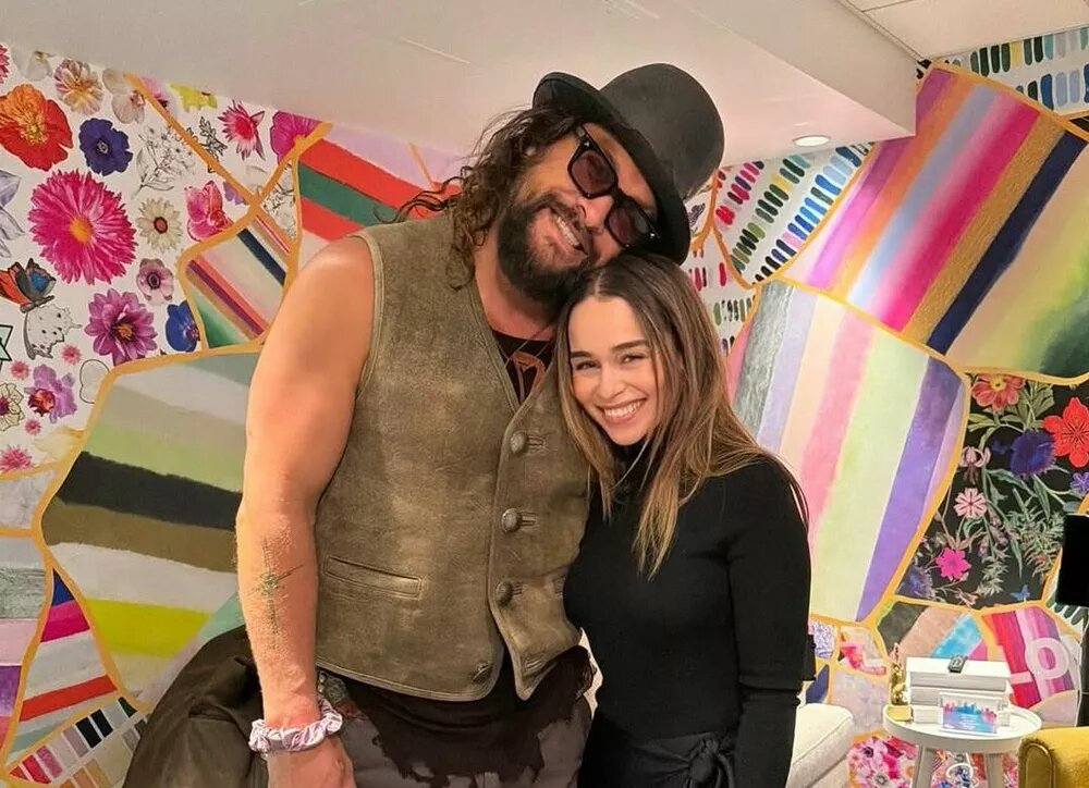    Джейсон Момоа и Эмилия Кларк воссоединились спустя 15 лет после "Игры престолов"