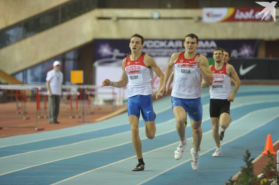    За медали боролись атлеты из Архангельской, Новгородской, Псковской, Вологодской, Ленинградской, Калининградской, Мурманской областей и Республики Карелия. Владимир ВЕЛЕНГУРИН