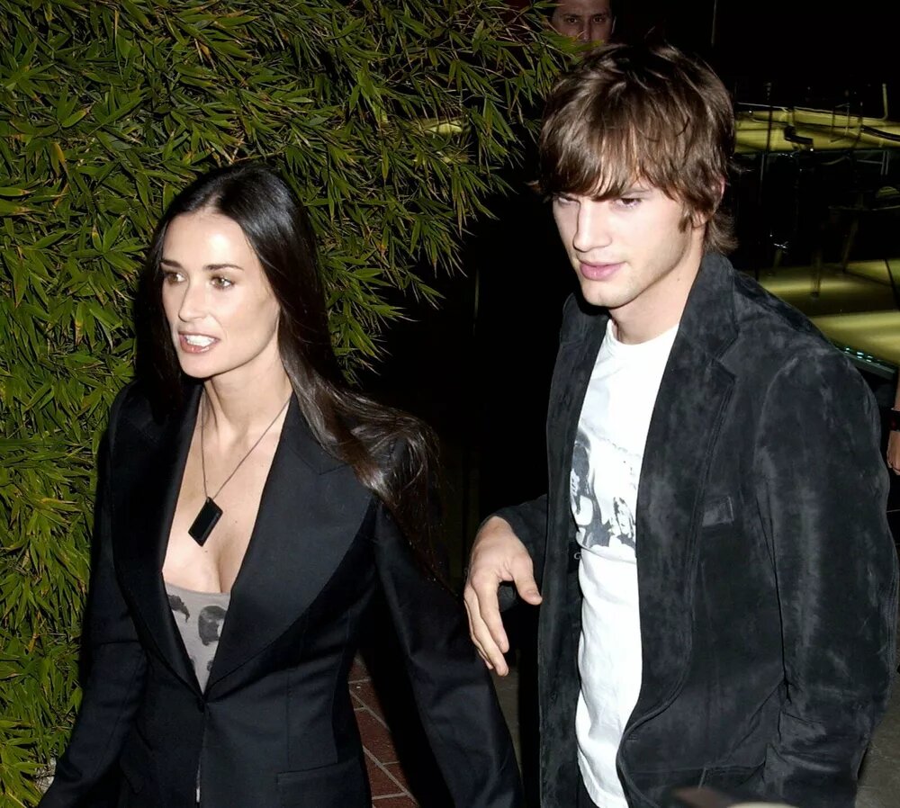 Мур и Кутчер📷
