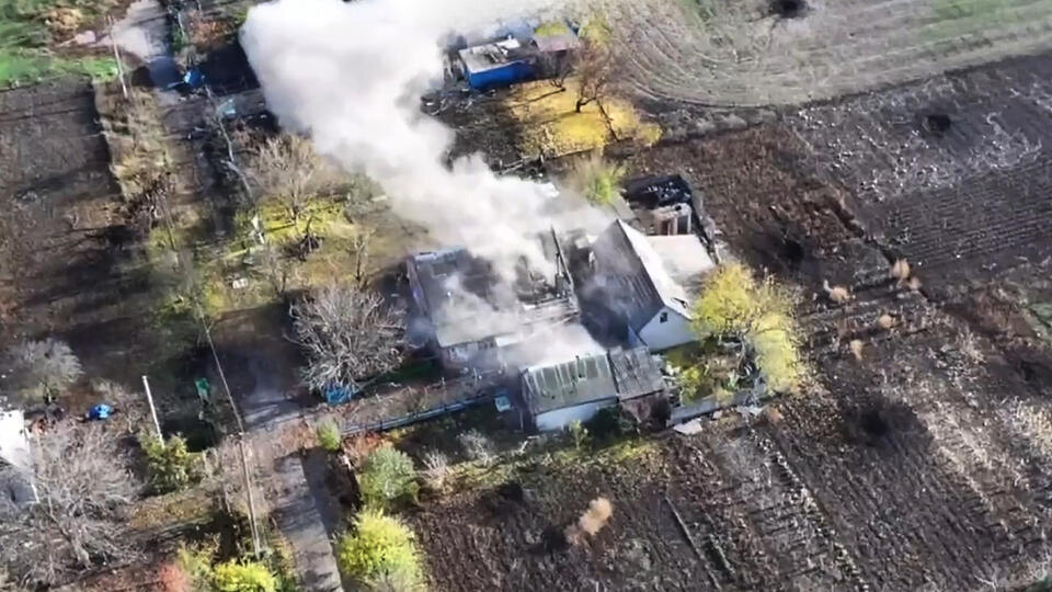     Минобороны показало кадры боев за Жовтневое в Запорожской области МО РФ