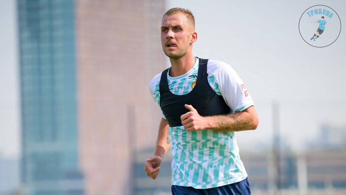 Дмитрий Баринов в форме ЦСКА на сборах.