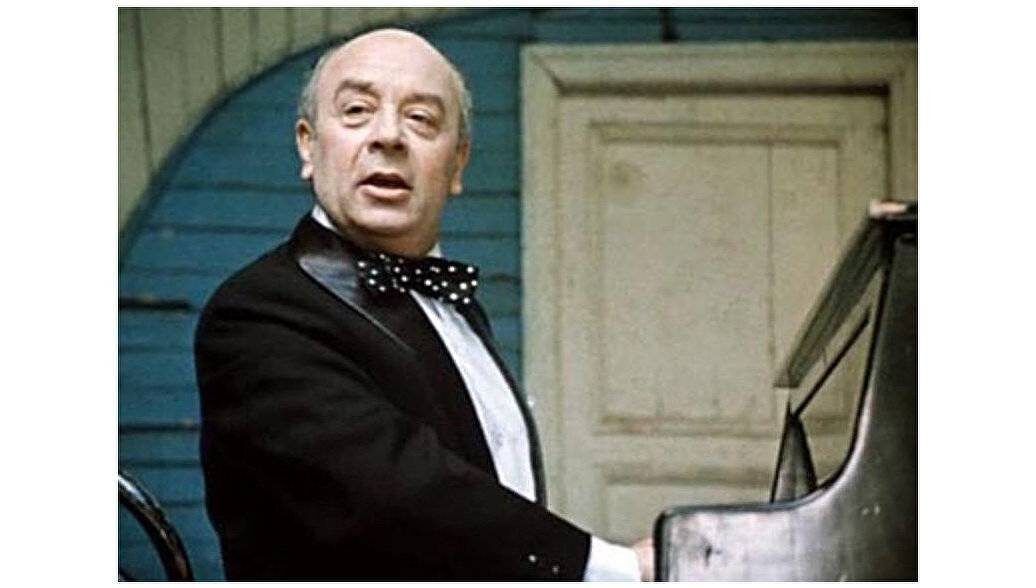 Леонид Броневой.