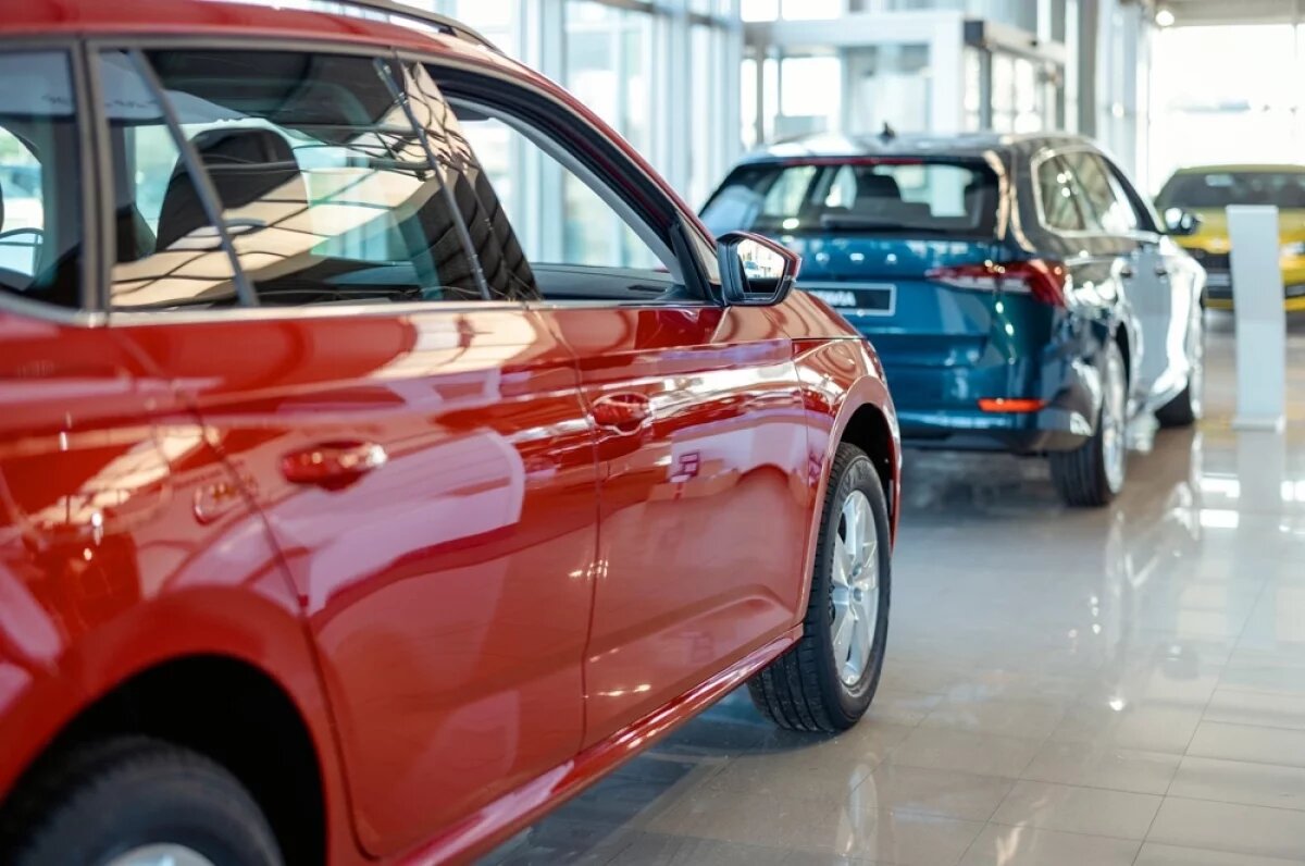    Автоэксперт Ладушкин: машину яркого цвета продать сложнее